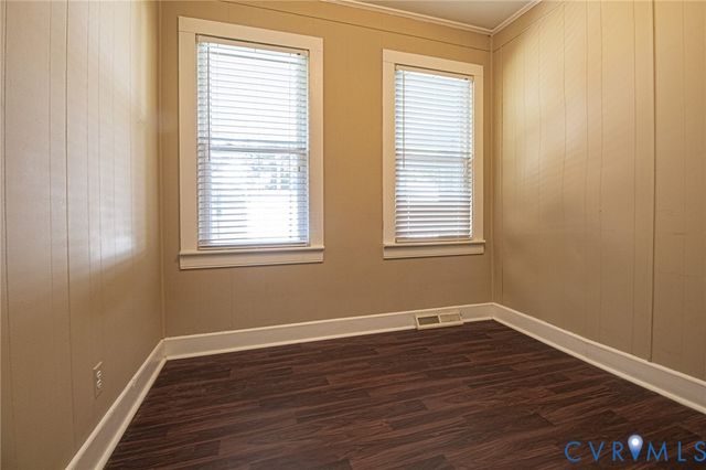 702 N 7th Ave, Hopewell, VA 23860