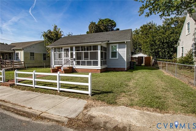 702 N 7th Ave, Hopewell, VA 23860