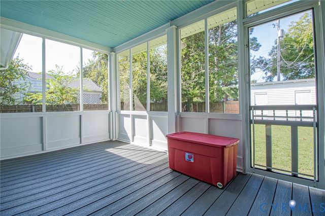 702 N 7th Ave, Hopewell, VA 23860