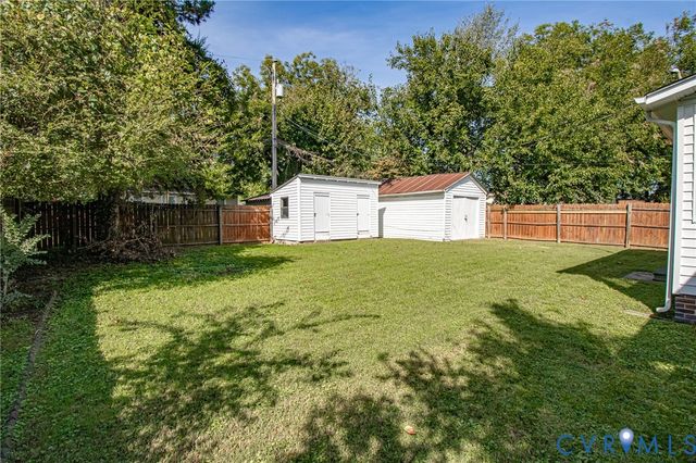 702 N 7th Ave, Hopewell, VA 23860