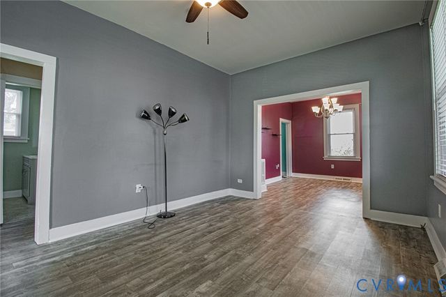702 N 7th Ave, Hopewell, VA 23860