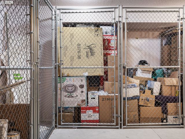 4320 S CORBETT Ave 114, Portland, OR 97239