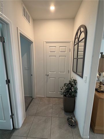 662 Foam Flower Lane, Henderson, NV 89015