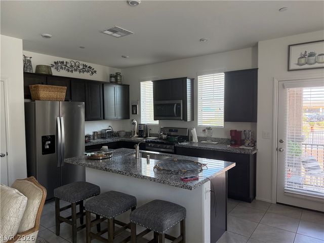 662 Foam Flower Lane, Henderson, NV 89015
