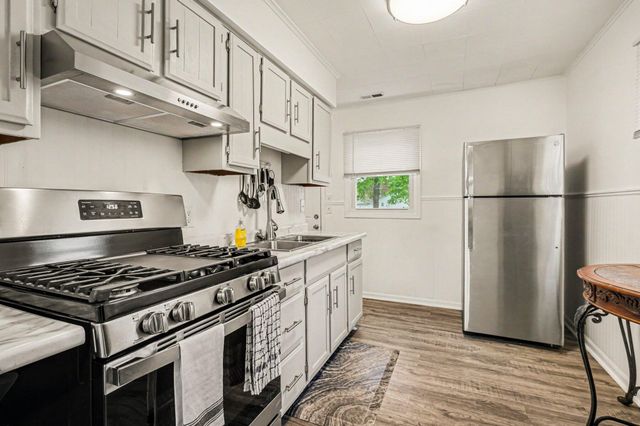 721 Washburn Avenue, Kalamazoo, MI 49048