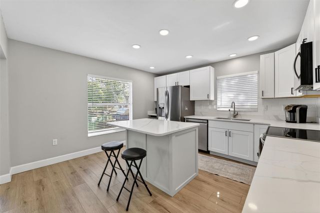 501 45TH STREET E, Bradenton, FL 34208