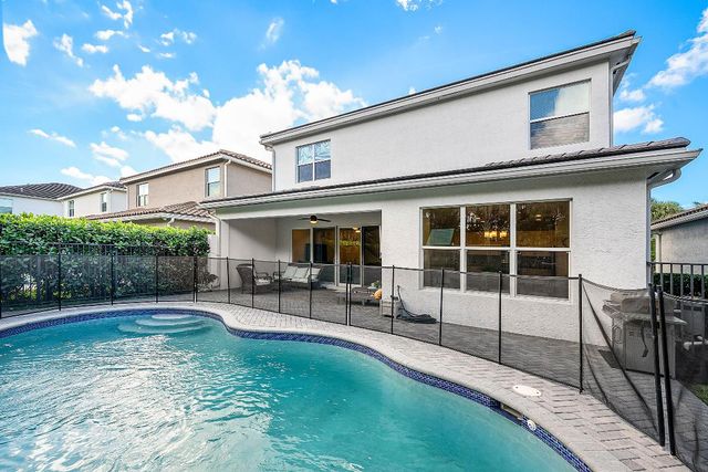 15376 Green River Court, Delray Beach, FL 33446