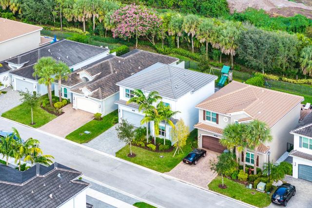 15376 Green River Court, Delray Beach, FL 33446