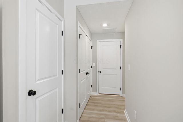 5503 Fawnsbury Court, Powell, OH 43065