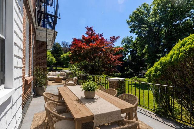 111 N Broadway A, Irvington, NY 10533