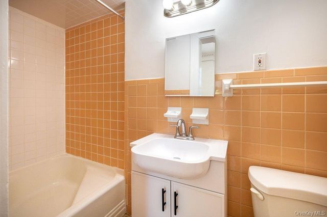 111 N Broadway A, Irvington, NY 10533