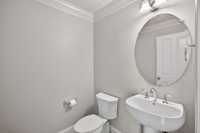 107 Boatwrights Loop, Plymouth, MA 02360
