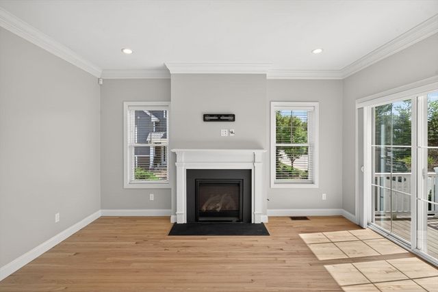 107 Boatwrights Loop, Plymouth, MA 02360