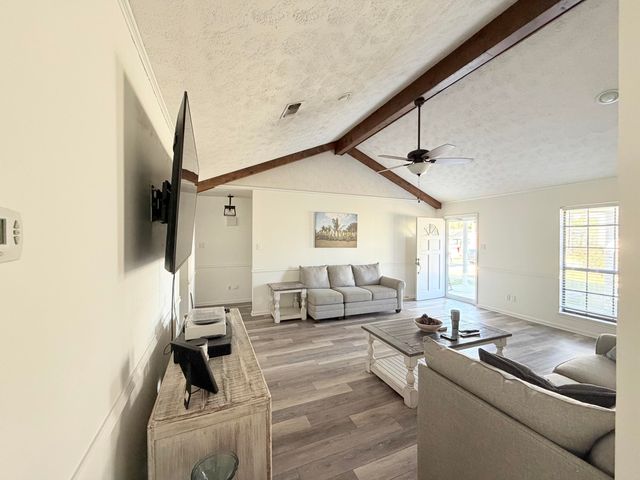 1123 Walnut, Deridder, LA 70634