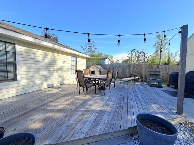 1123 Walnut, Deridder, LA 70634