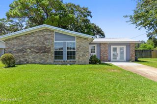 3717 Warwick Street, Pascagoula, MS 39581