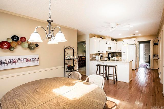 29 Coachlight Drive, Little Rock, AR 72227