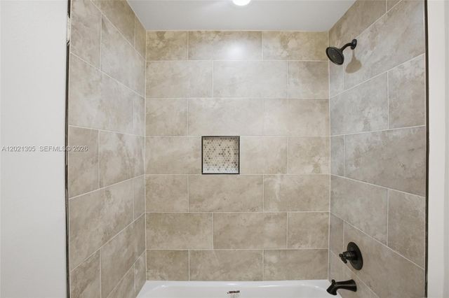 2031 W Myakka Road, Avon Park, FL 33825