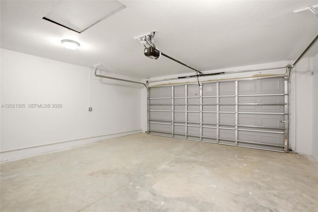 2031 W Myakka Road, Avon Park, FL 33825