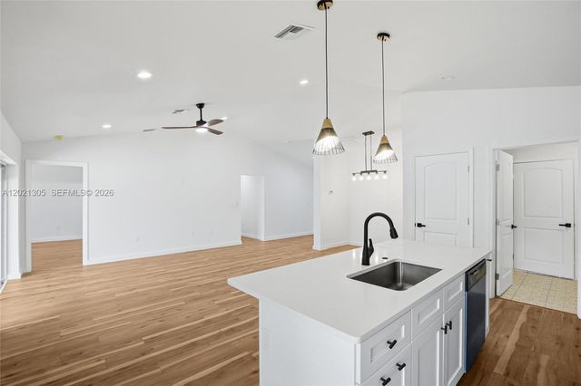 2031 W Myakka Road, Avon Park, FL 33825