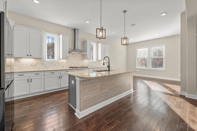 4051 Falling Creek Court, Sharonville, OH 45241