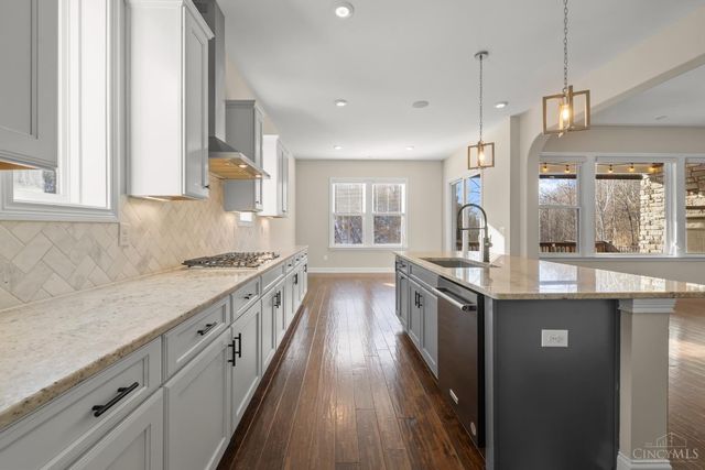 4051 Falling Creek Court, Sharonville, OH 45241