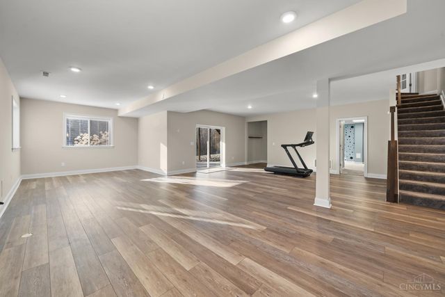 4051 Falling Creek Court, Sharonville, OH 45241