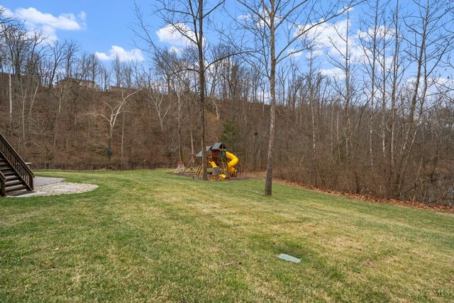 4051 Falling Creek Court, Sharonville, OH 45241