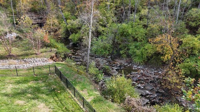 4051 Falling Creek Court, Sharonville, OH 45241