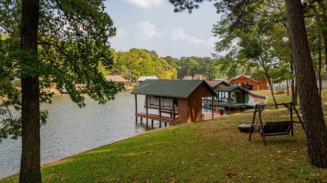 207 S King Laurence Ct., Scroggins, TX 75480