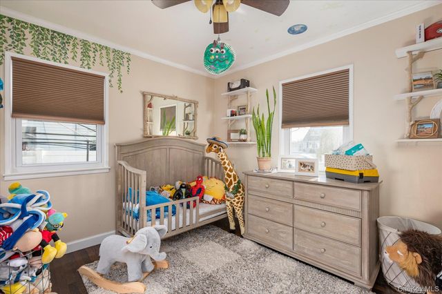 1 Salem, Hicksville, NY 11801