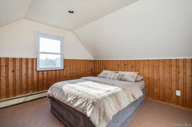 1 Salem, Hicksville, NY 11801