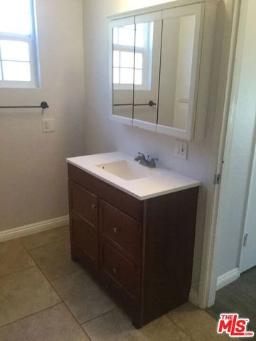 42900 Staffordshire Drive, Lancaster, CA 93534