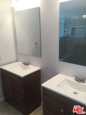 42900 Staffordshire Drive, Lancaster, CA 93534