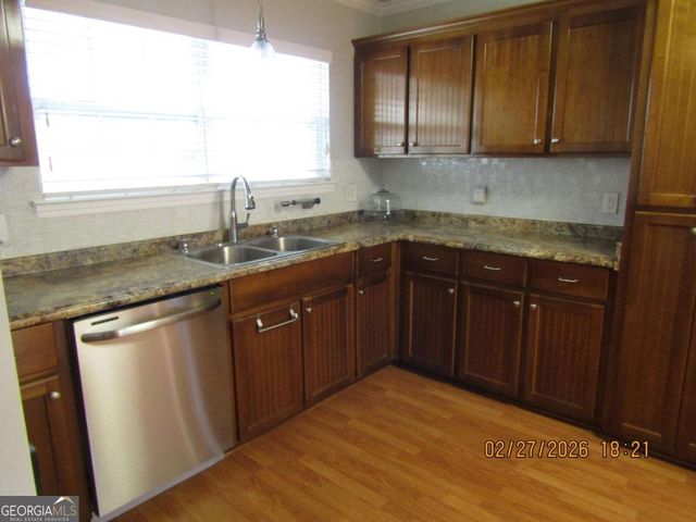 406 Driftwood Court, Statesboro, GA 30458