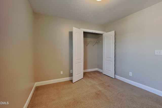 302 Oxfordshire Drive, Fuquay Varina, NC 27526