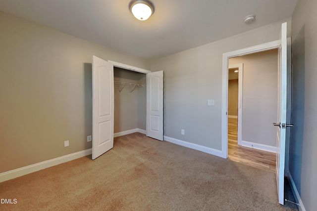 302 Oxfordshire Drive, Fuquay Varina, NC 27526