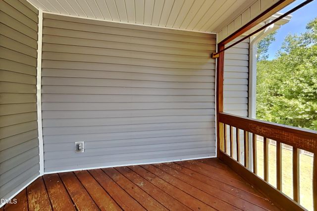 302 Oxfordshire Drive, Fuquay Varina, NC 27526