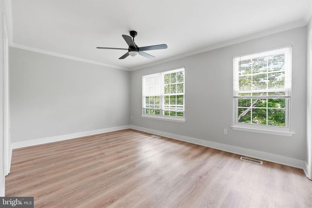 8139 HALLMARK PL, Gaithersburg, MD 20879