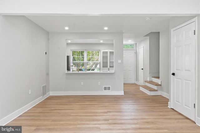 8139 HALLMARK PL, Gaithersburg, MD 20879