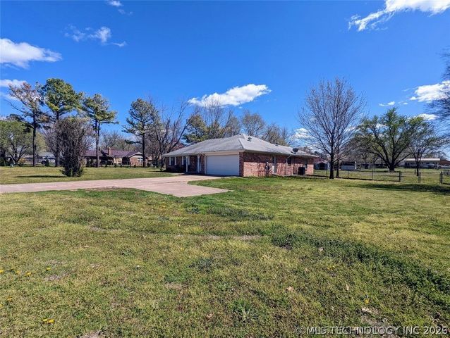 14626 E 76th Street N, Owasso, OK 74055