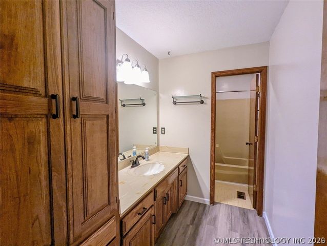 14626 E 76th Street N, Owasso, OK 74055