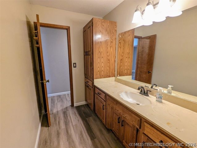 14626 E 76th Street N, Owasso, OK 74055