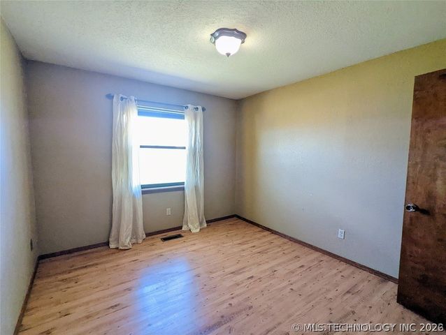 14626 E 76th Street N, Owasso, OK 74055