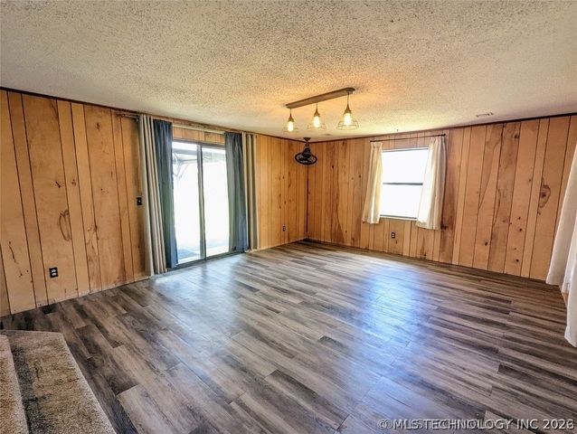 14626 E 76th Street N, Owasso, OK 74055