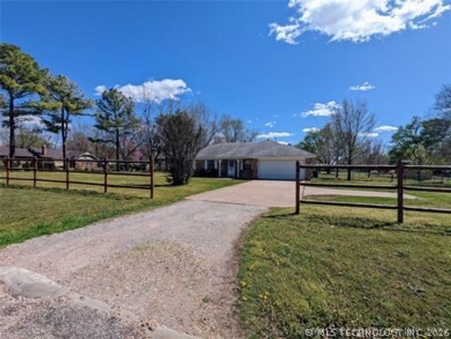 14626 E 76th Street N, Owasso, OK 74055