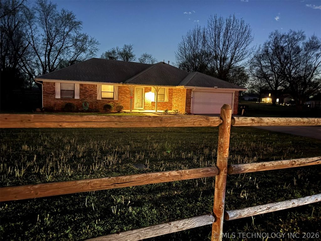 14626 E 76th Street N, Owasso, OK 74055