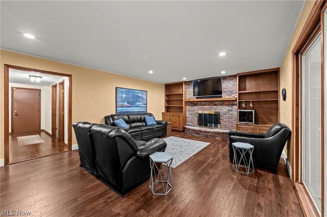 5062 Lansdowne Drive, Solon, OH 44139
