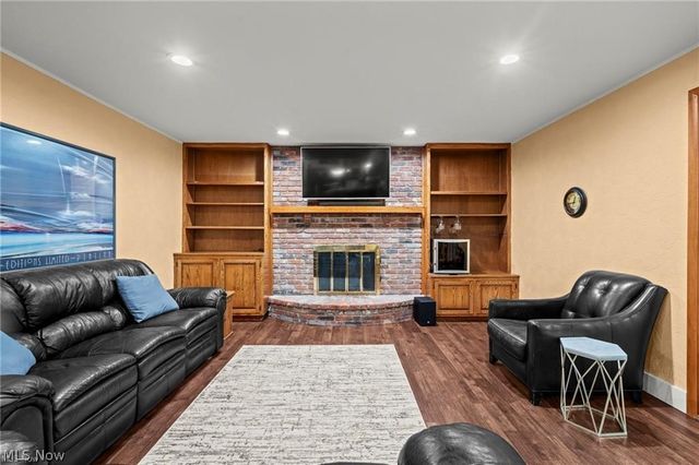 5062 Lansdowne Drive, Solon, OH 44139
