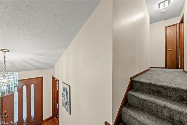 5062 Lansdowne Drive, Solon, OH 44139